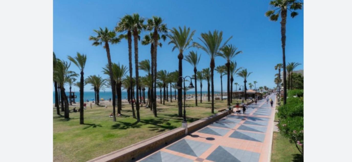 Estudio Romantico La Carihuela Torremolinos Exterior photo